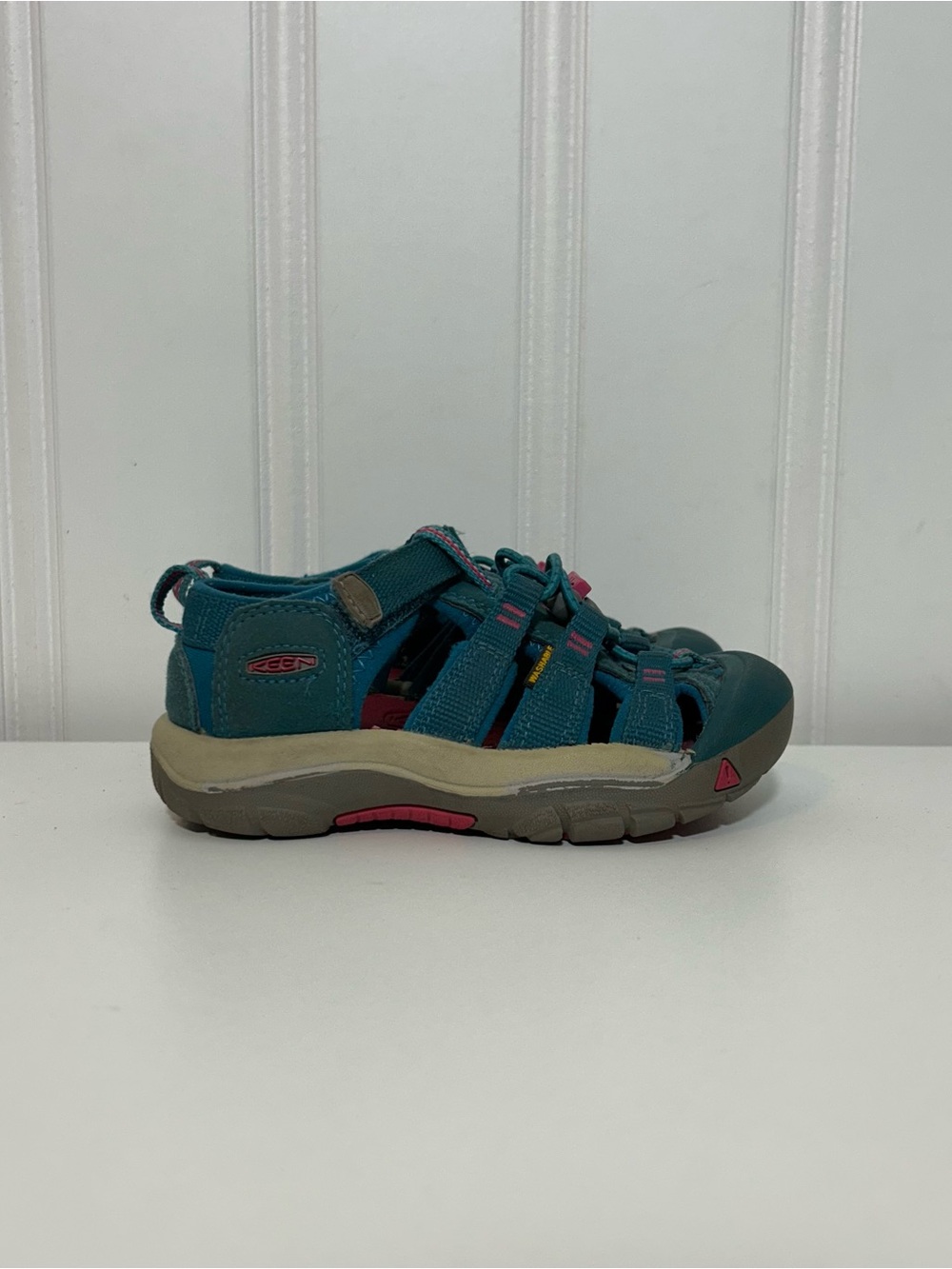 KEEN Newport Kids Teal pink Outdoor Sandals